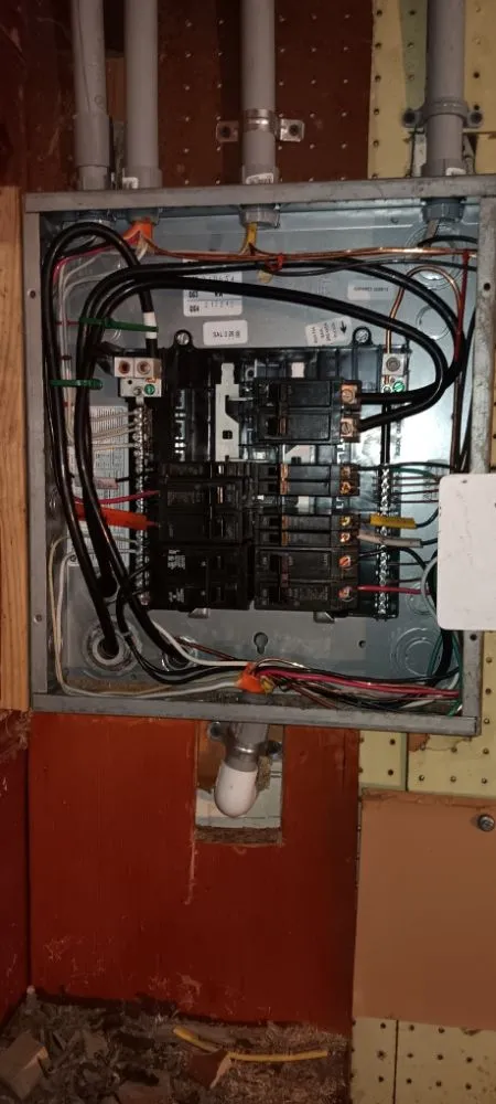 Slide of Robins Electrical