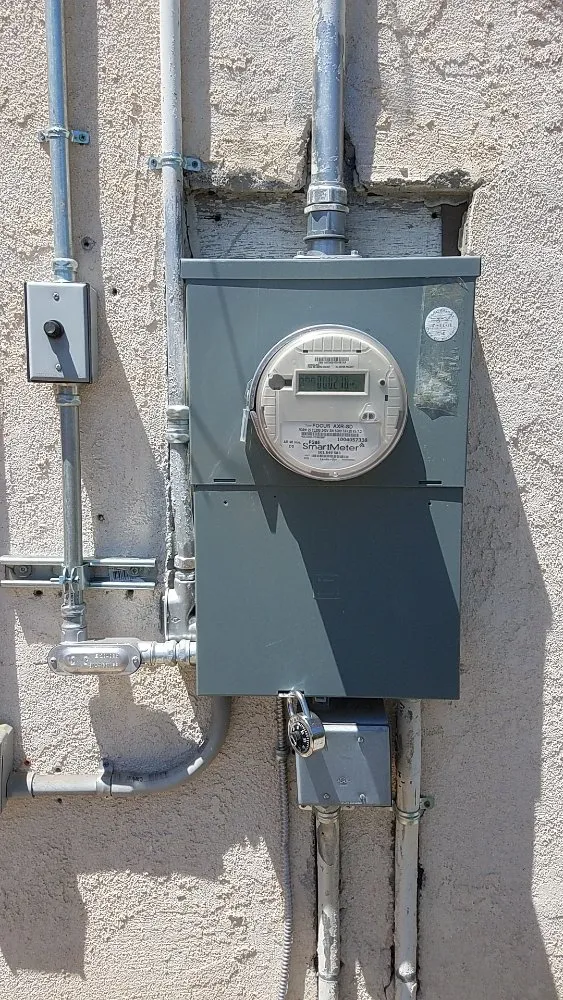 Slide of Robinson Elektrik