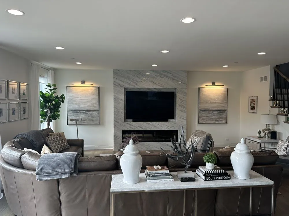 Slide of Robinucci Electrical & Lighting