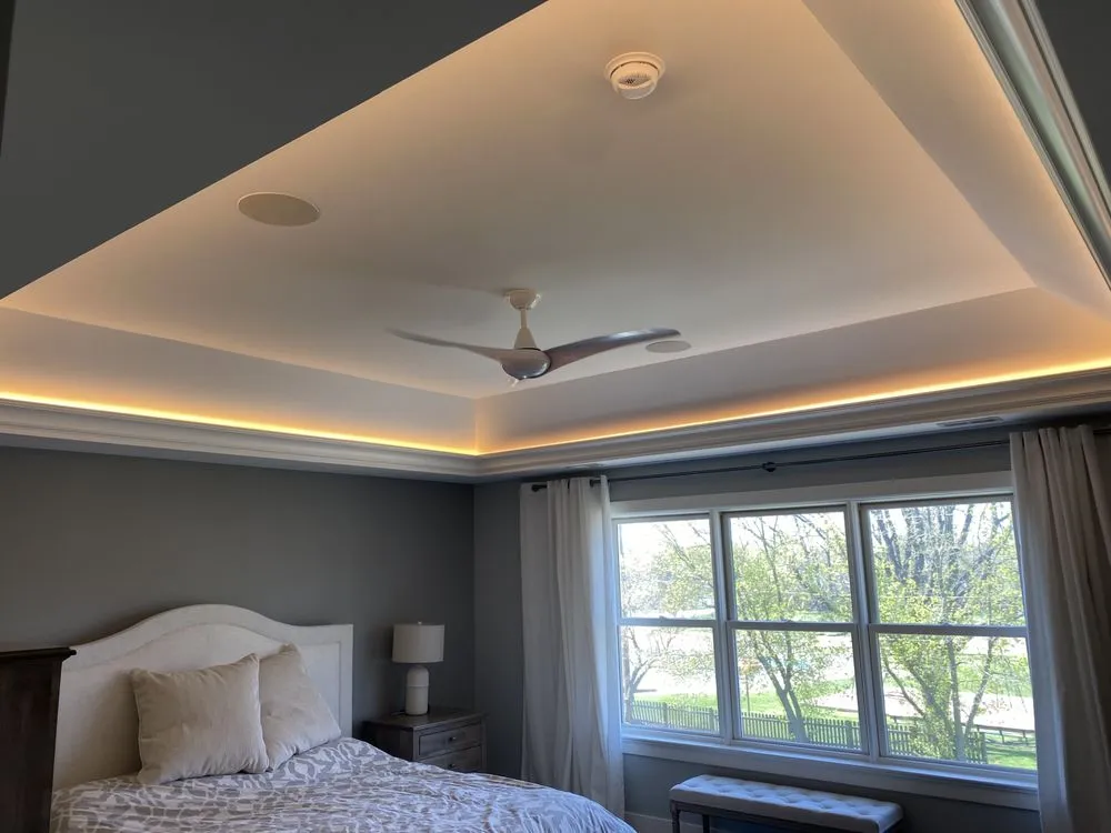 Slide of Robinucci Electrical & Lighting