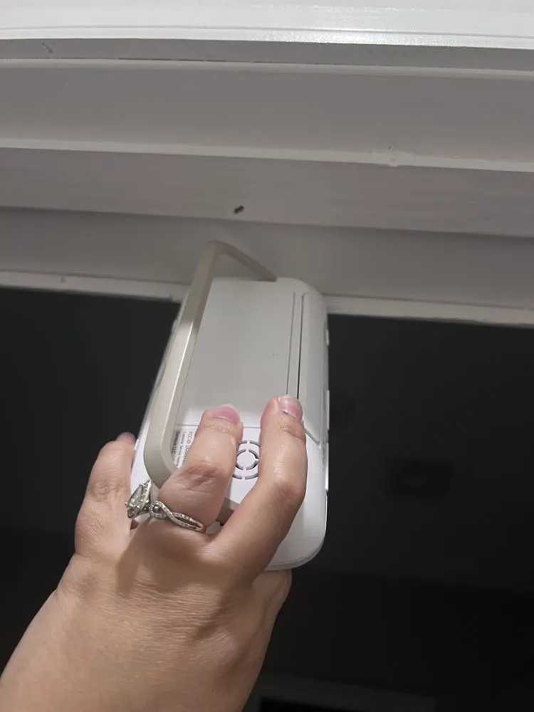 Slide of Robledo’s Handyman Solutions 