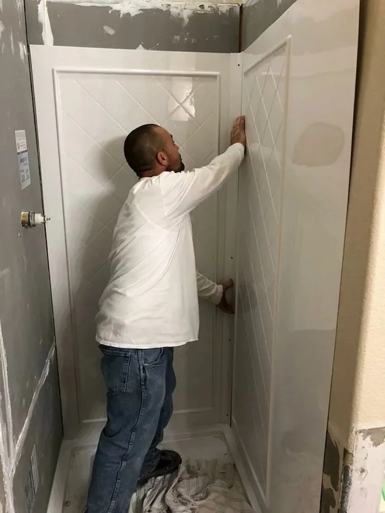 Slide of Rob's Electric & Handyman Services