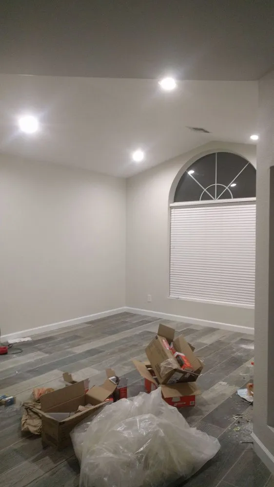 Professional outlet and switch repair service in Glendale, AZ - Rob's Electric & Handyman Services