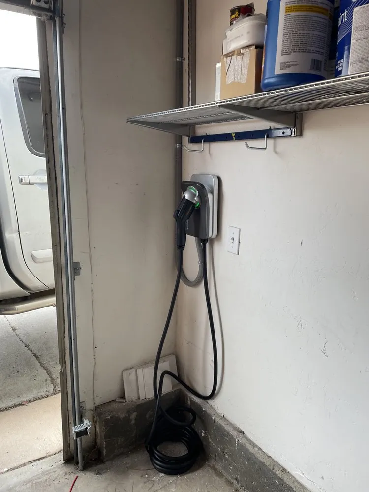 Slide of Rob's Electrical Services