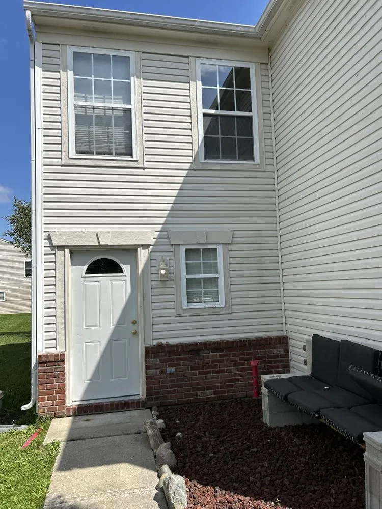 Slide of Rob's Renovators