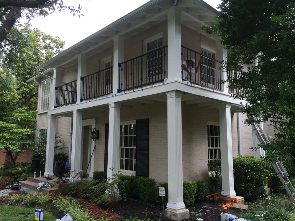 Slide of Rocco By Renovus