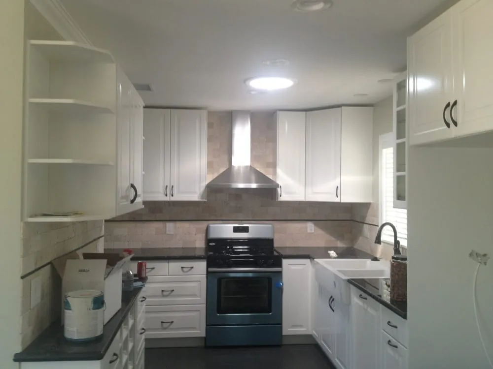 Affordable electrician providing circuit breaker repair in ,