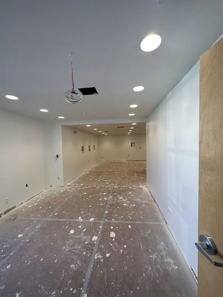 Slide of Rocha Electric