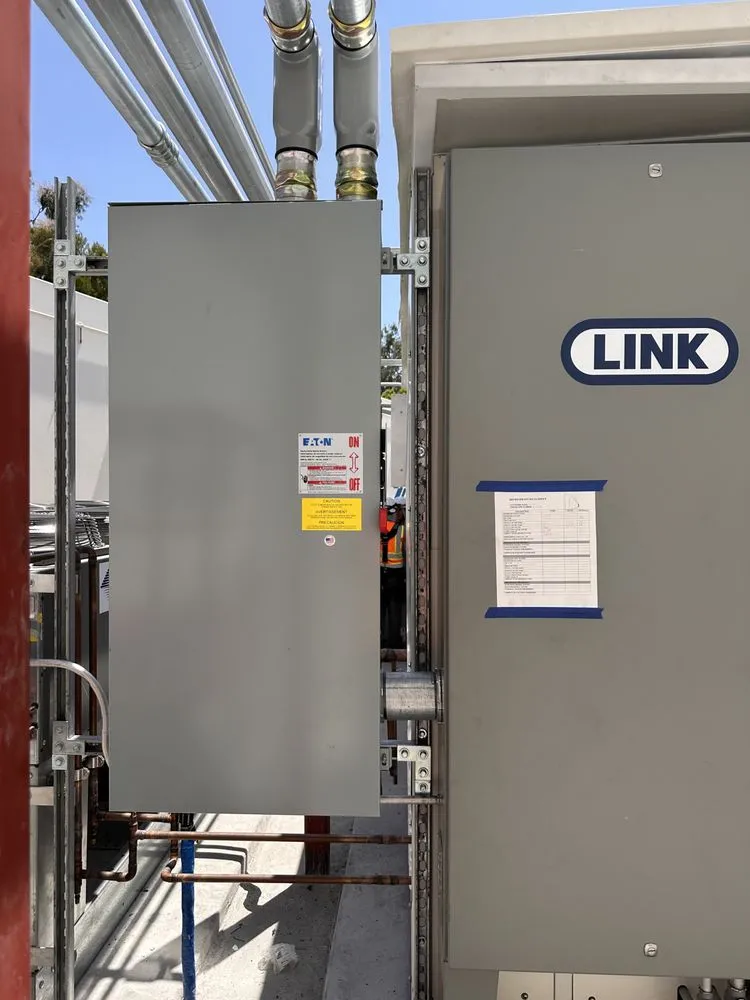 Slide of Rocha Electric