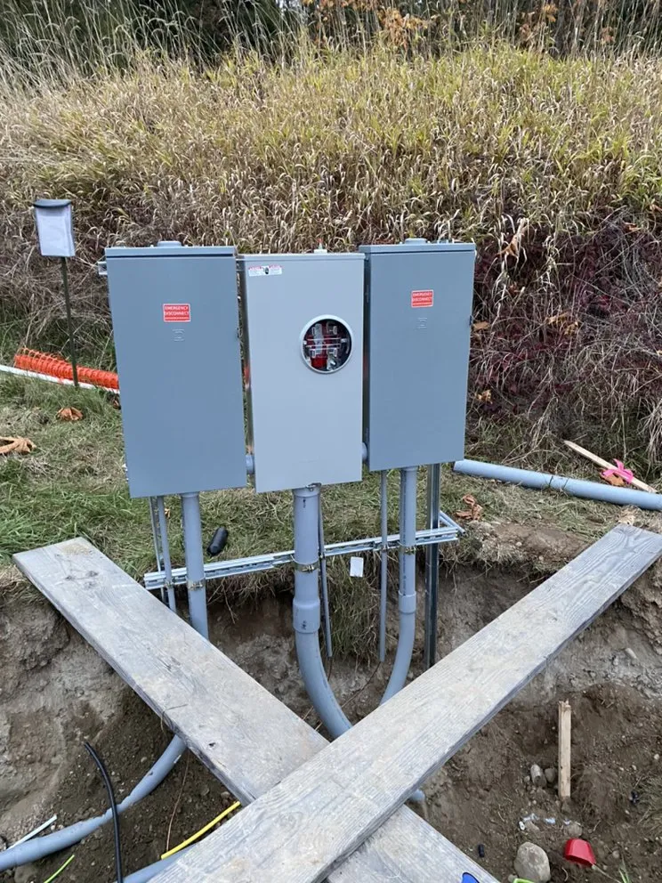 Slide of Roche Electric & Consulting