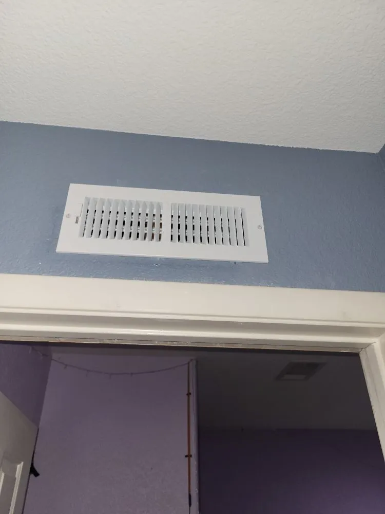 Licensed electrician providing outlet and switch repair in , 