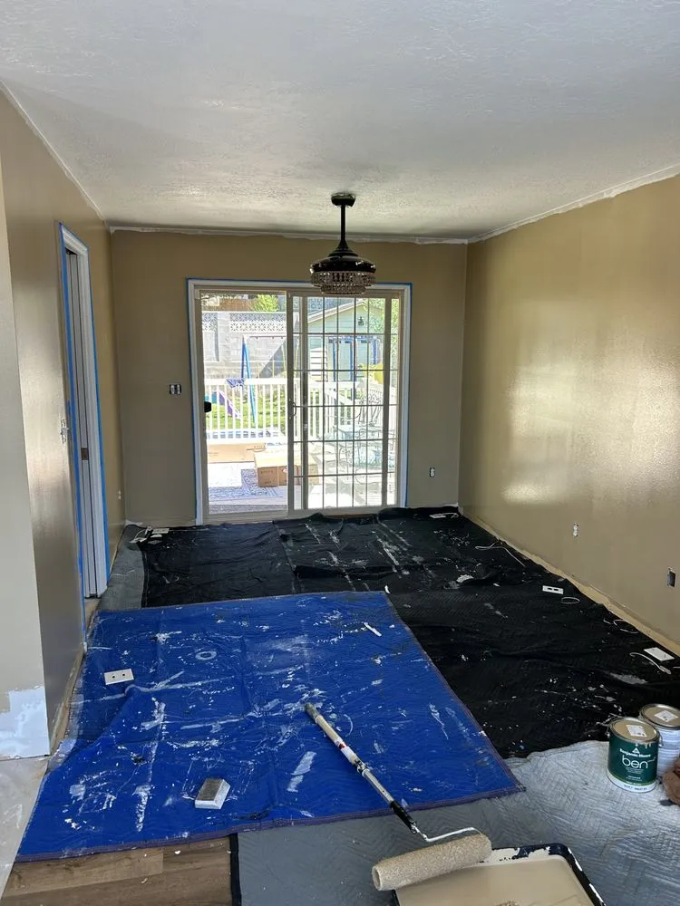 Slide of Rockin & Rollin Handyman Services