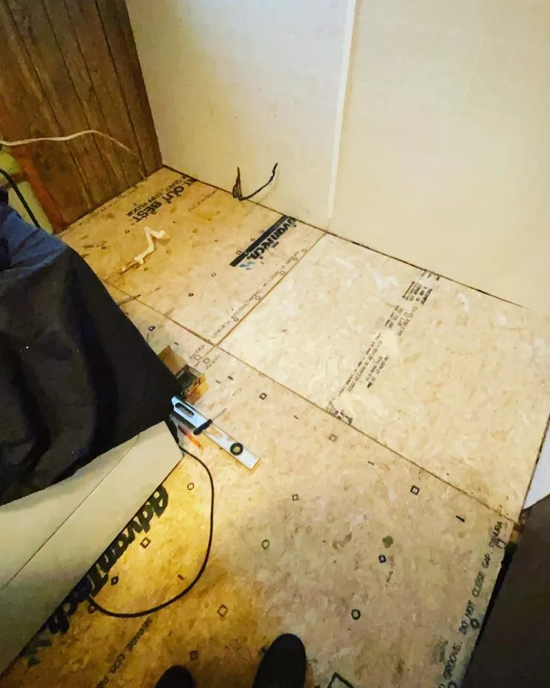 Slide of Rocky Top Handyman