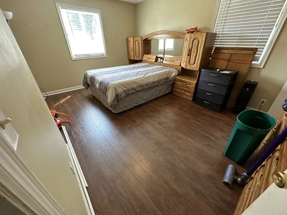 Slide of Rocky Top Handyman