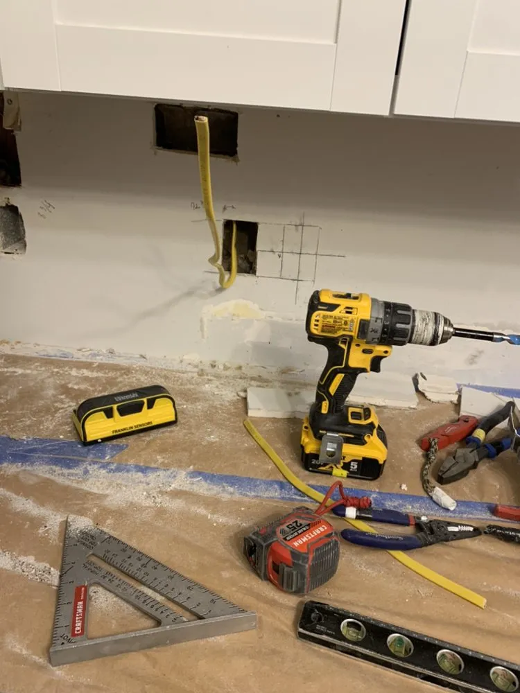 Trusted outlet and switch repair experts serving ,  - Roddy Construction