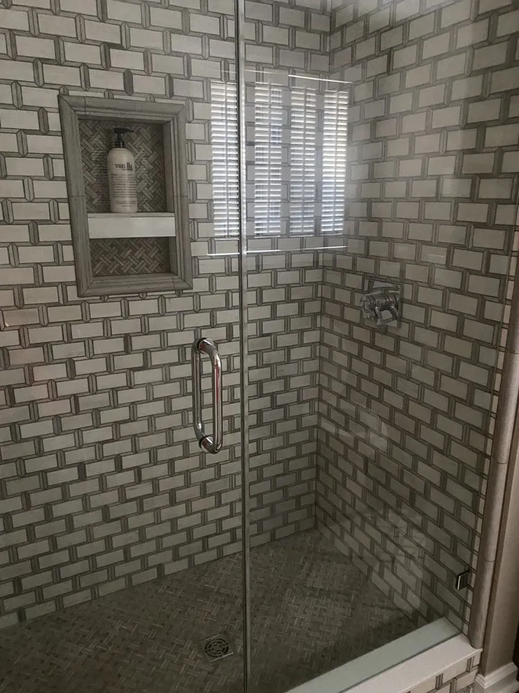 Slide of Rodriguez Carpentry