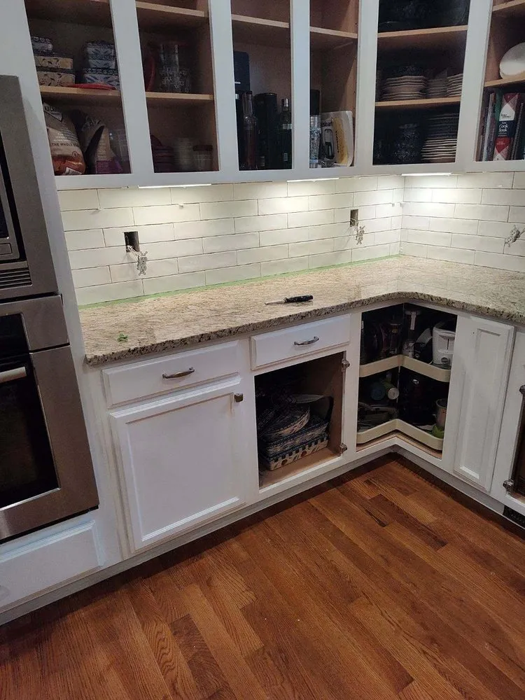 Slide of Rodriguez Carpentry