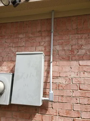 Rodriguez Electric Logo