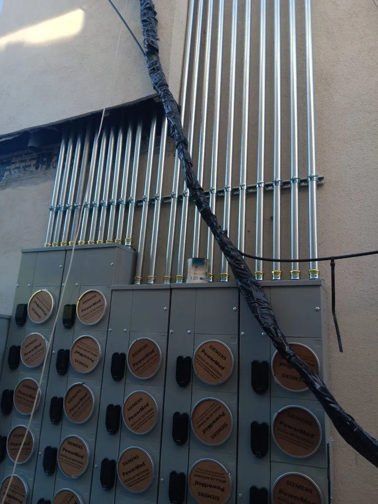 Slide of Rodriguez Electric Services