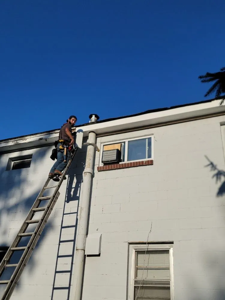 Licensed emergency electrical service experts serving Port Gibson, NY - Roedts General Contracting