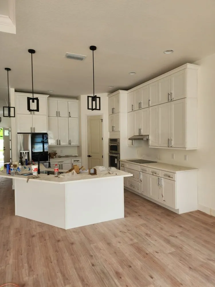 Slide of Rofy Construction