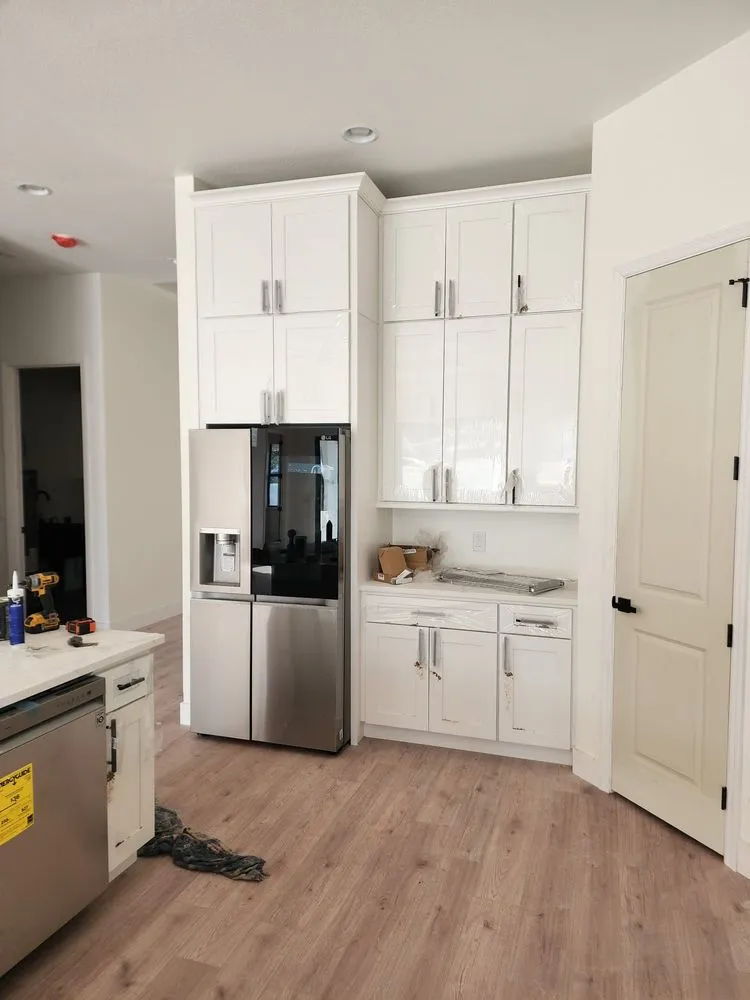 Slide of Rofy Construction