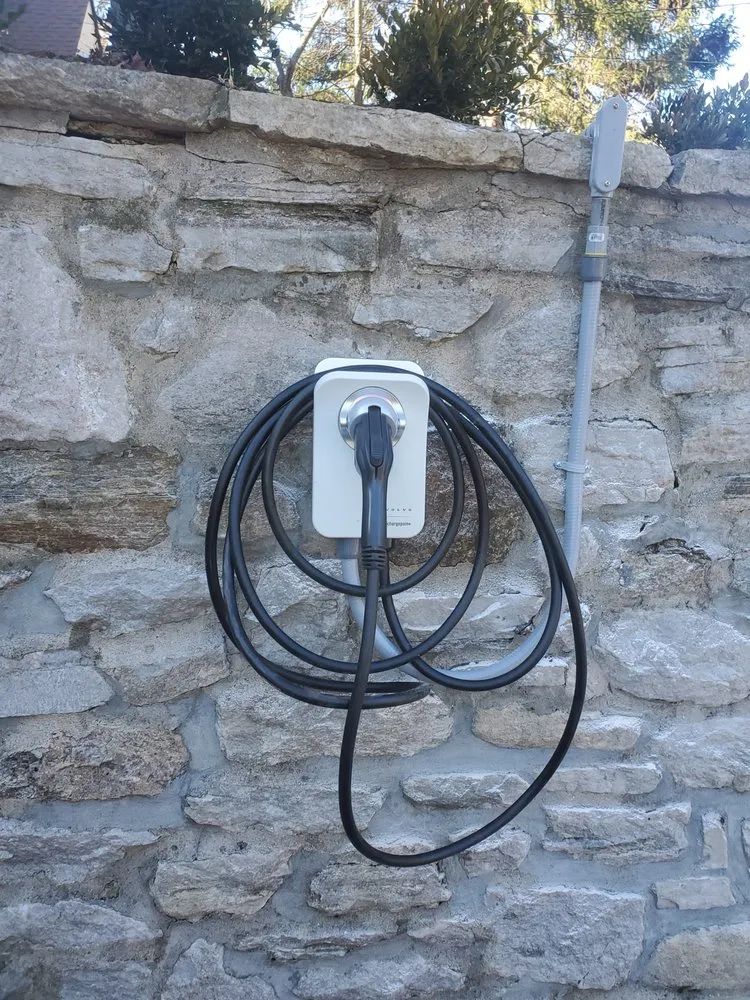 Slide of Roger Billharz Electric