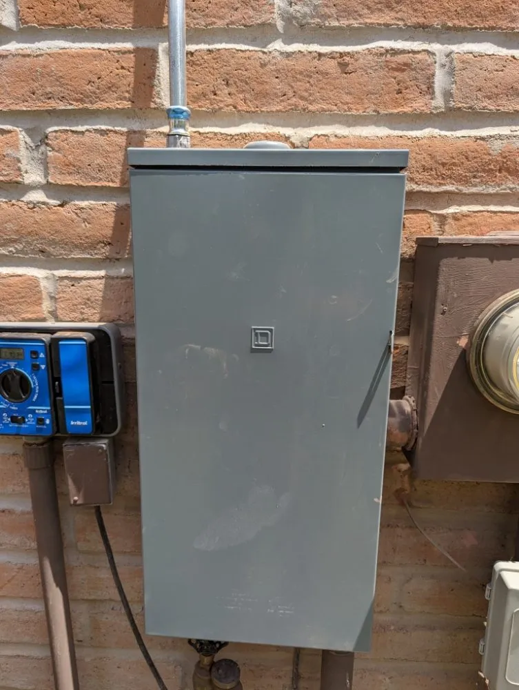 Slide of Roger C Collins Electrical Service