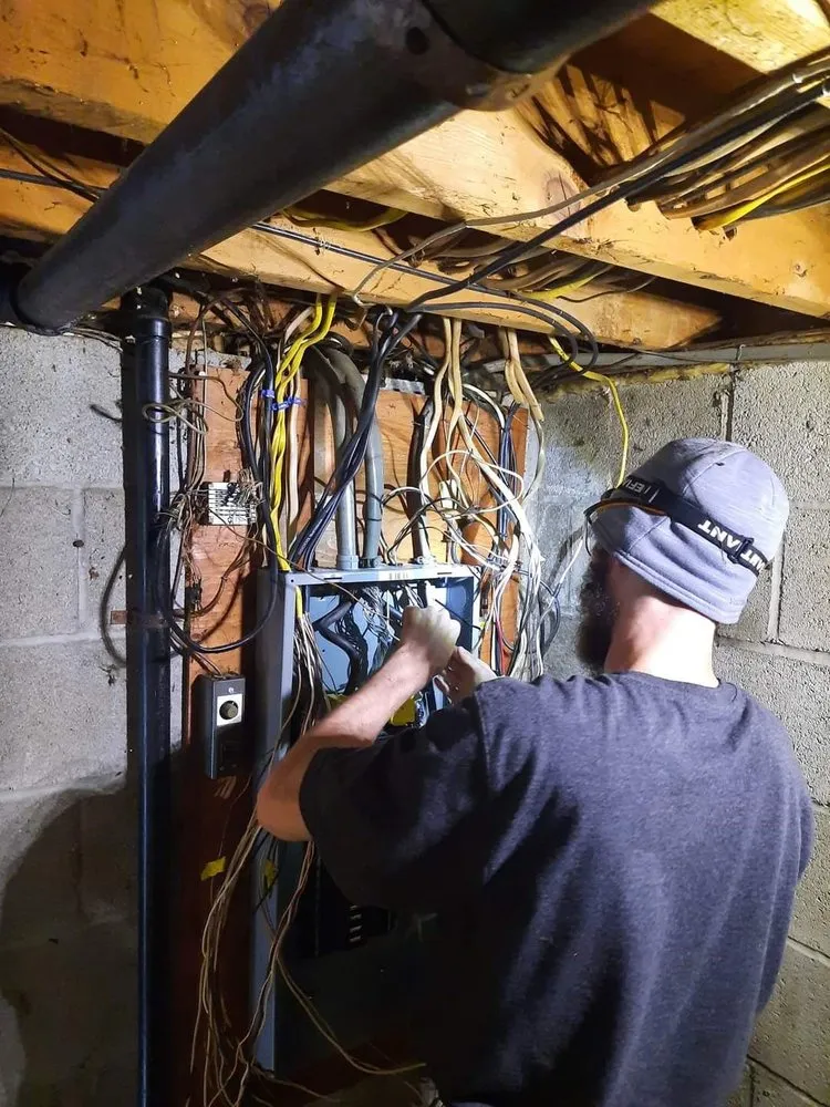 Emergency electrician providing lighting installation in Finksburg, MD - Rogers & Sons Electric