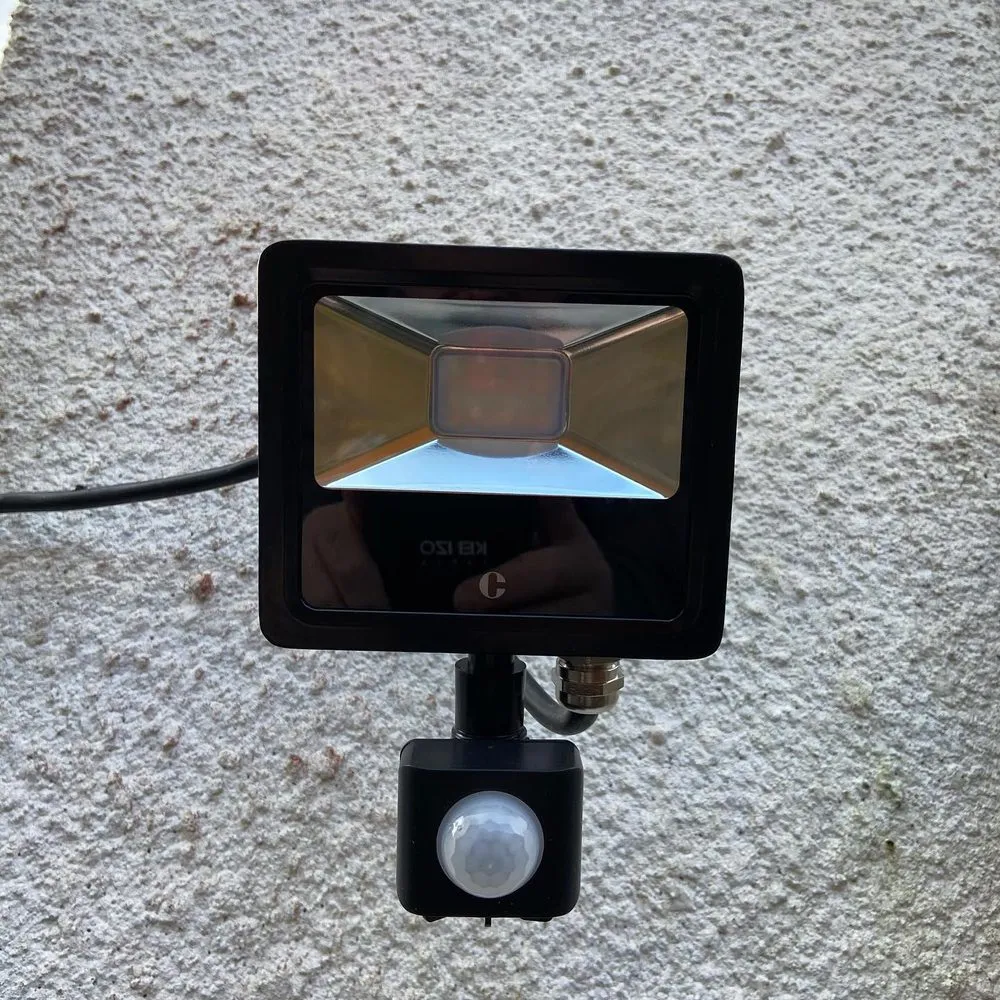 Slide of Rogers Park Electricians