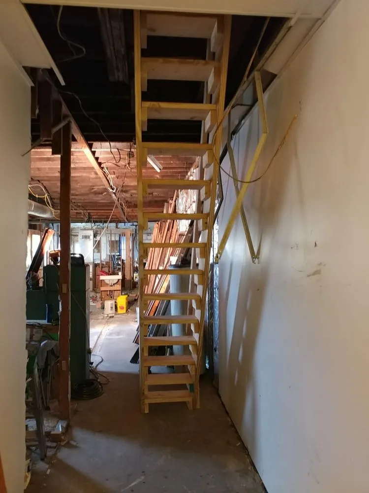 Slide of Rogo's Handyman Service