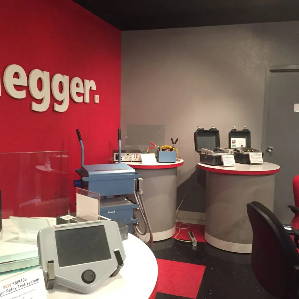 Slide of Rojo Electric Services