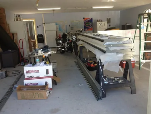 Rolando Garage Door Repairs Logo