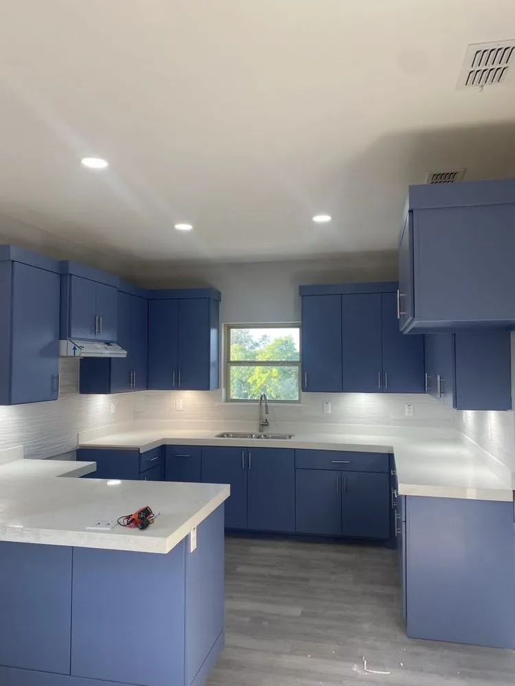 Slide of Roma Multiservice