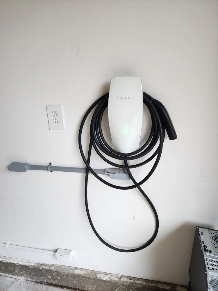 Slide of Roman Electric