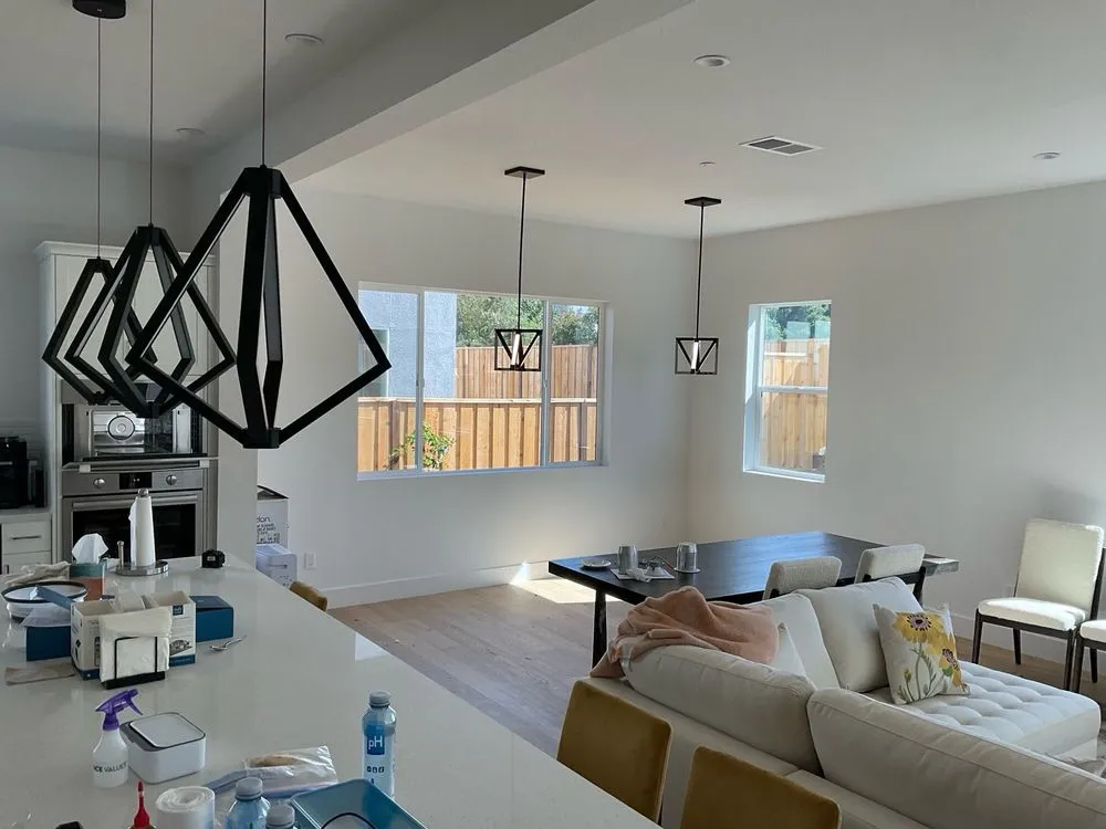 Slide of Roman Electrical services