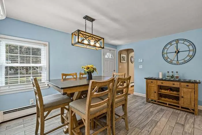 Slide of Romboli Electric