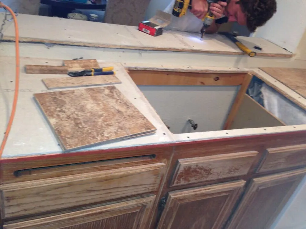 Licensed lighting installation service in ,  - Romeo Dina Remodeling