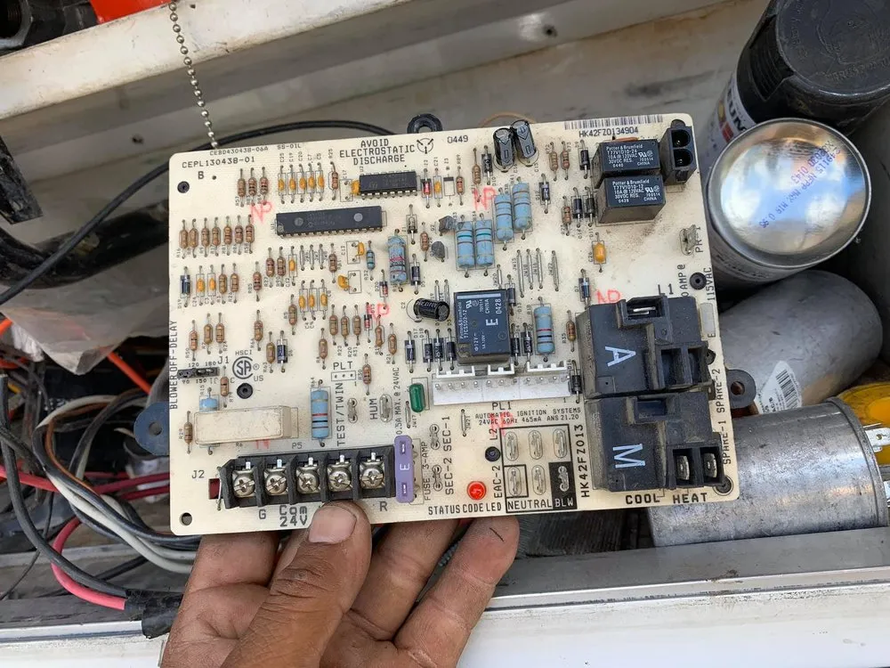 Slide of Romeo's Air Conditioning And Refrigeration