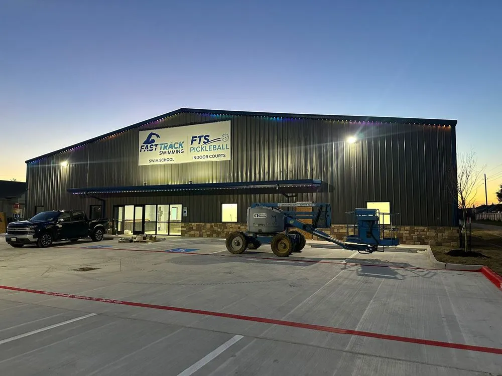 Slide of Romero Bustamante Electrical