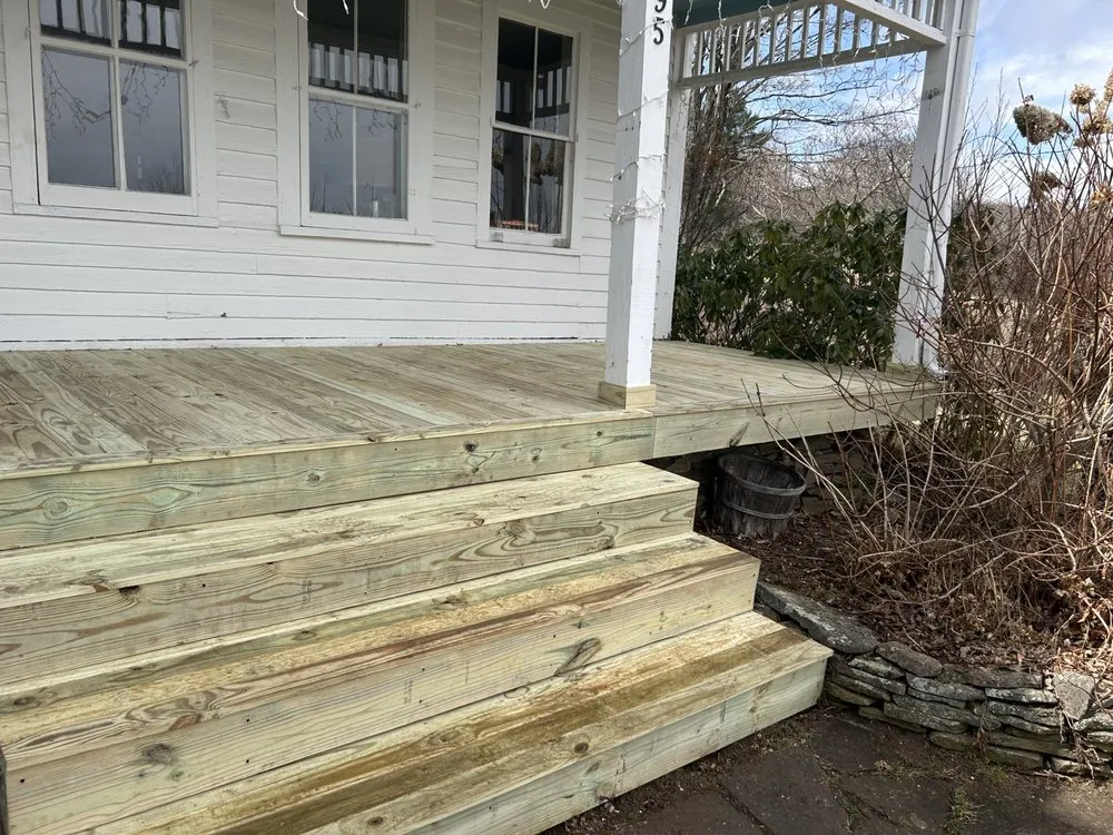 Slide of Romero Contracting Services