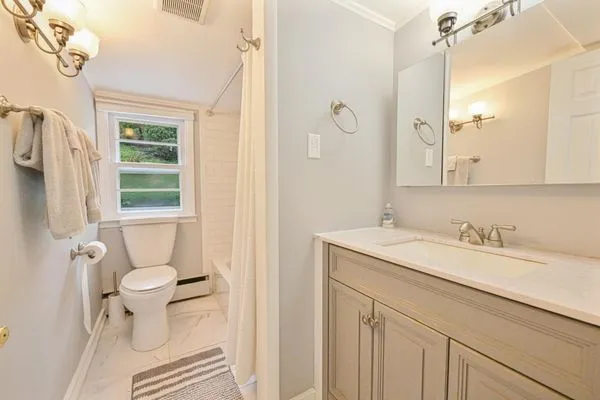 Romero Contracting Services Logo