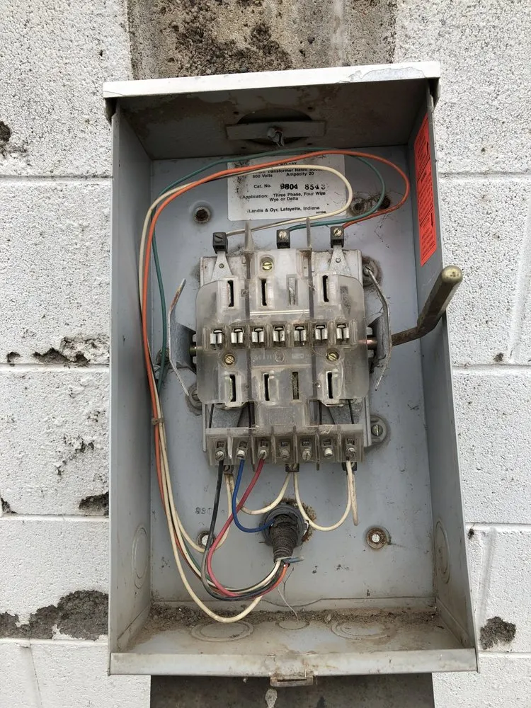 Slide of Ron Erdahl Electric