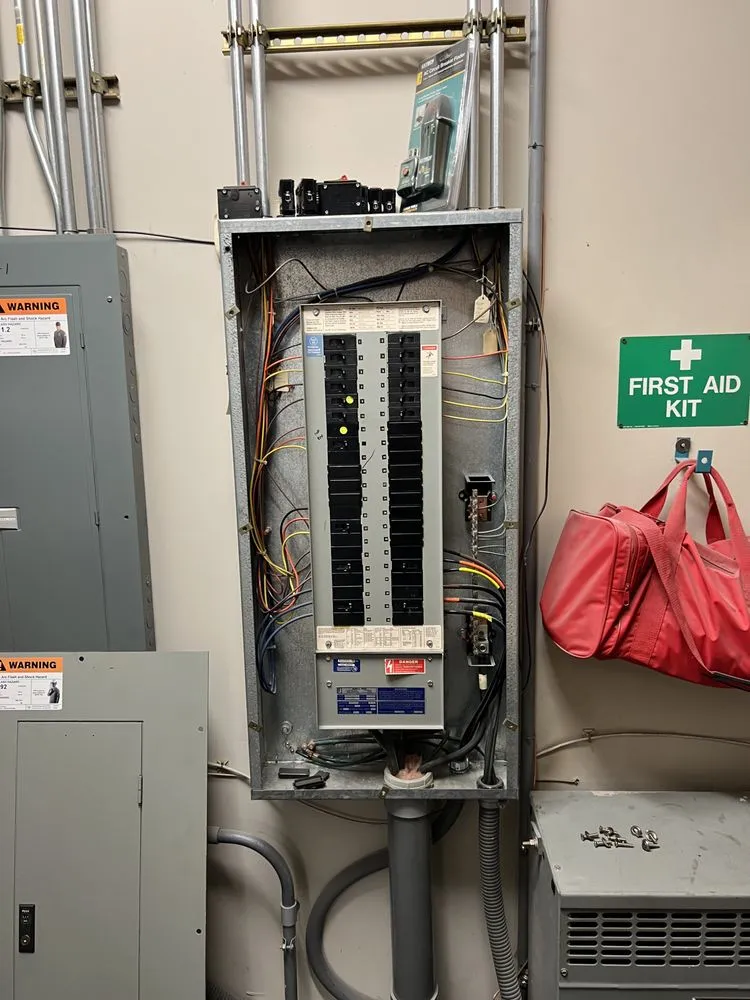 Slide of Ron Erdahl Electric