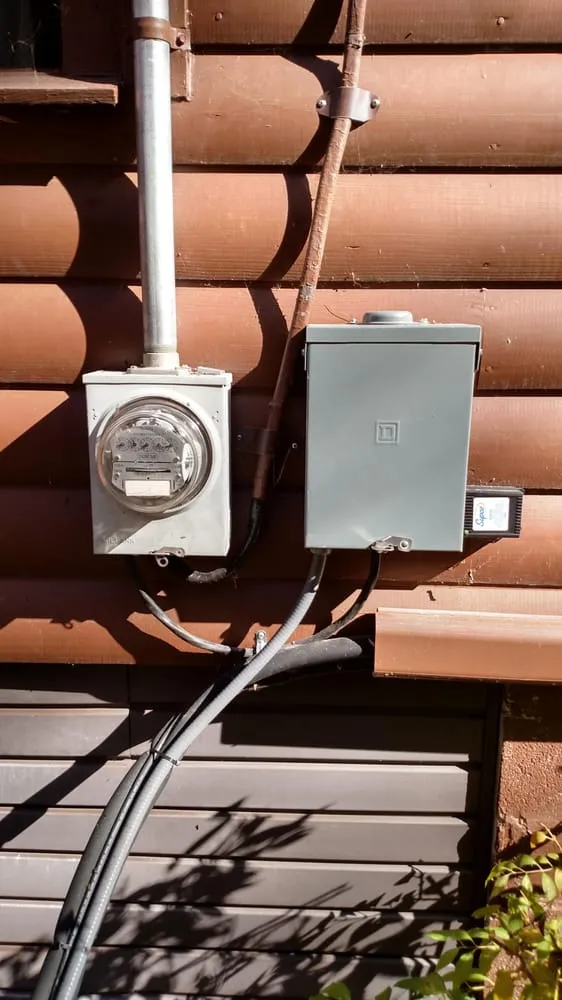 Reliable circuit breaker repair service in Gardners, PA - Ron Koser's Electric