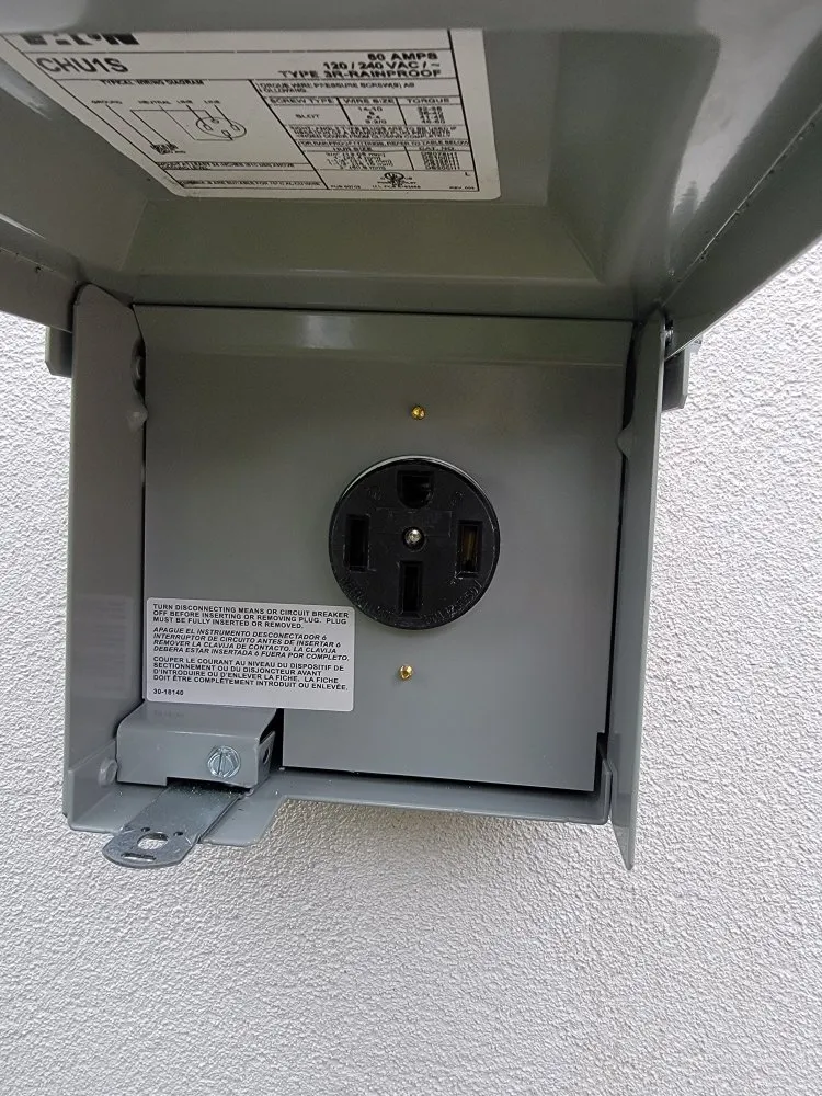 Slide of Ronin Electrical Services