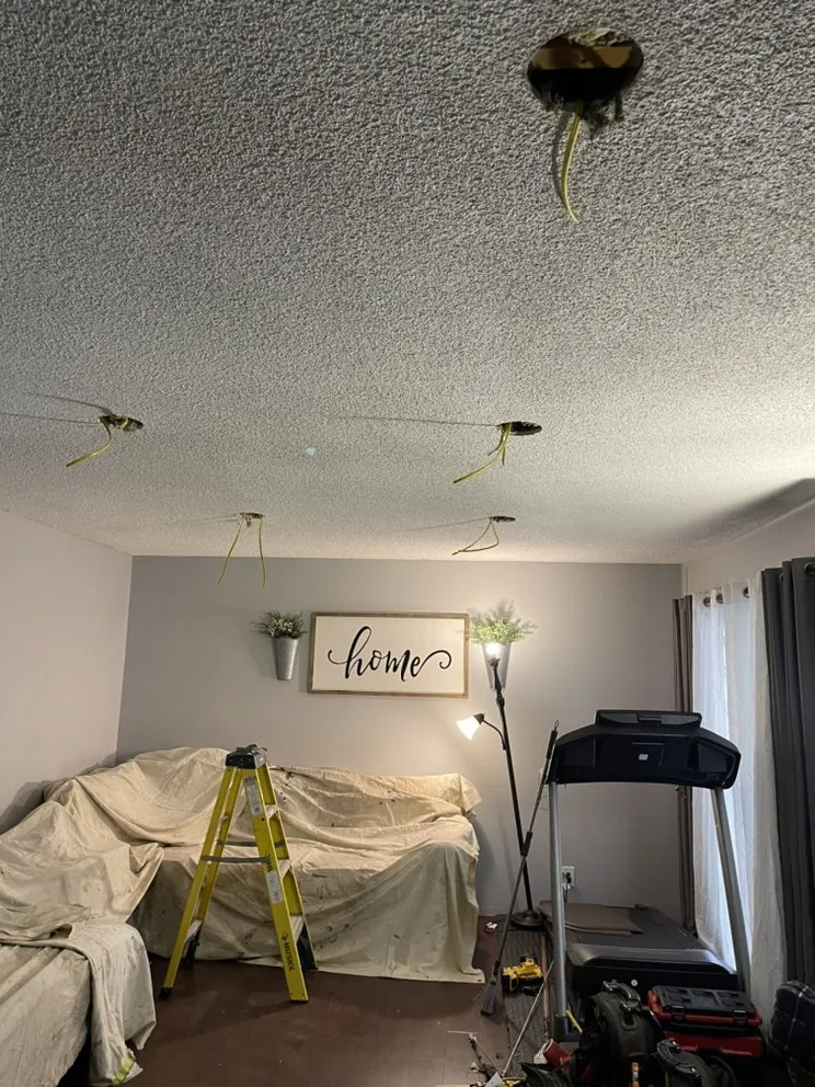 Slide of Ronnie’s Electrical Repairs