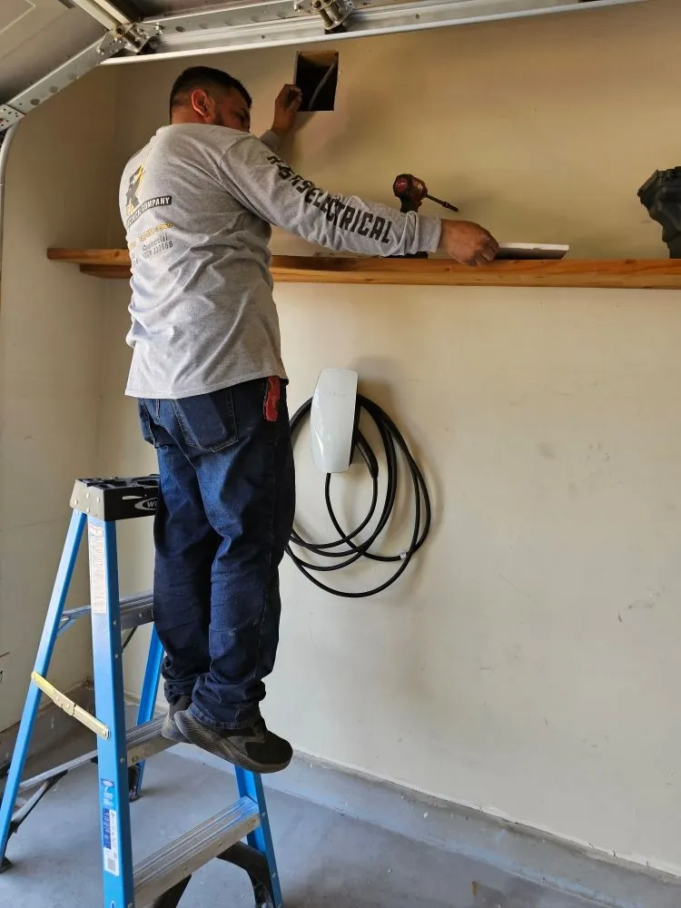 Slide of Rosas Electrical Company