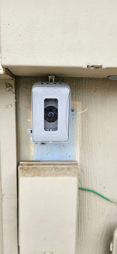 Slide of Rosewood Electric