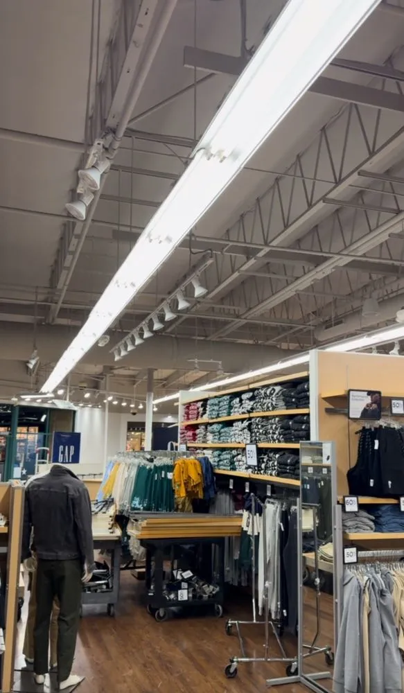 Slide of Ross Electric